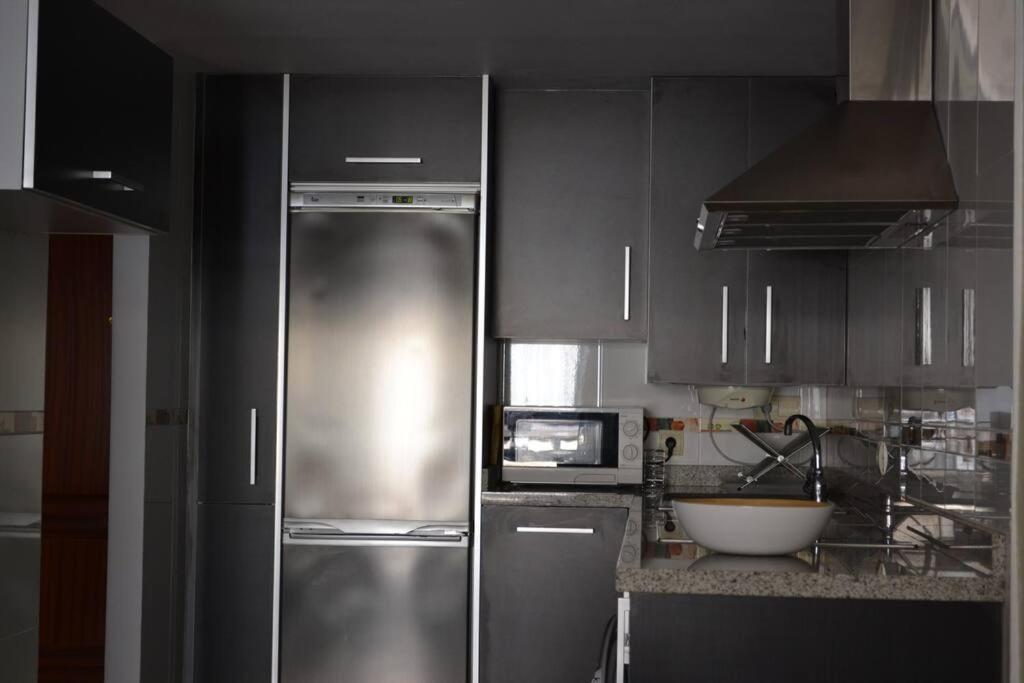 Precioso Apartamento En Primera Linea De Playa En Caleta de Vélez Exterior foto